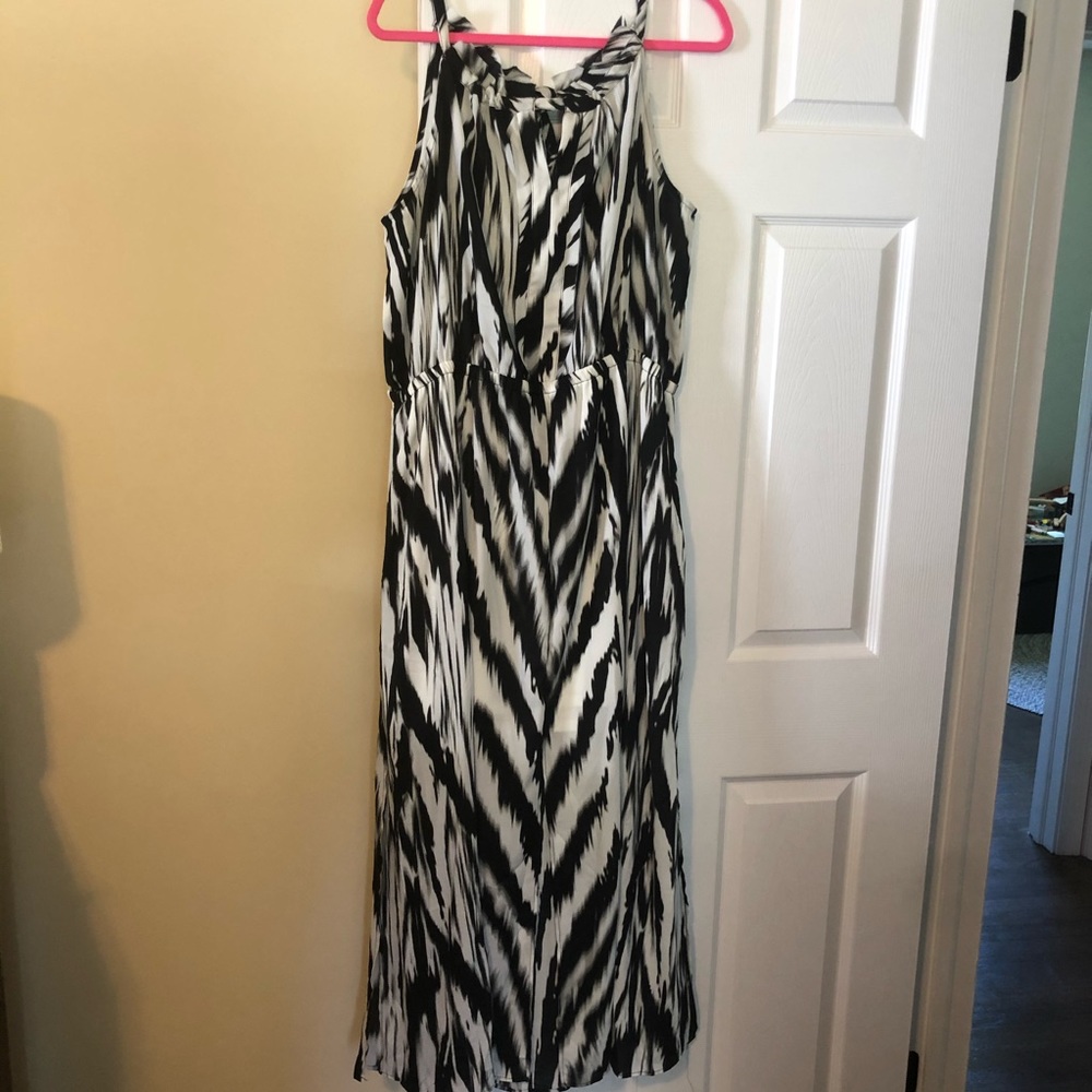Nancy O’Dell dress 1X